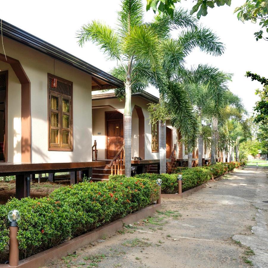 Hotel Sunrise Arugam Bay