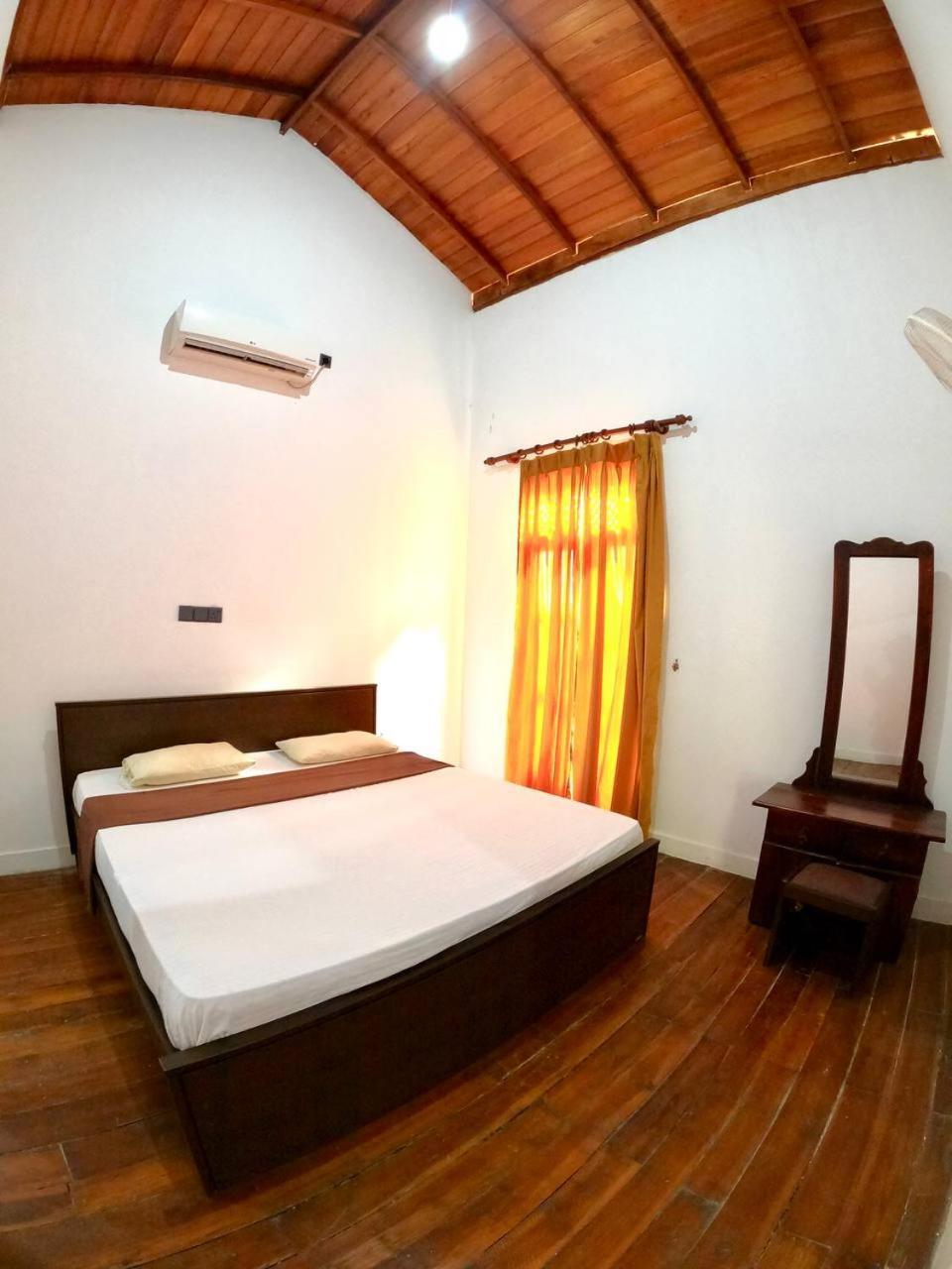 Sunrise Hotel